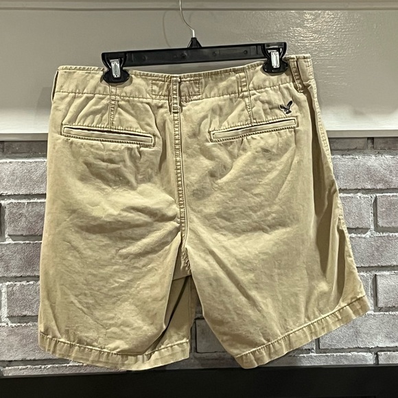 American Eagle Prep Shorts - Picture 2 of 2